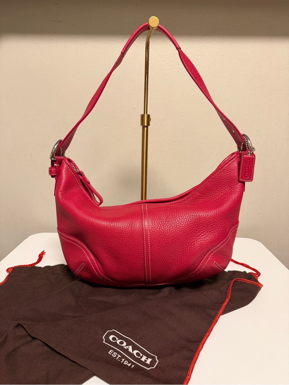 Vintage Coach Small Hot Pink Soho Y2K Leather Shoulder Bag 4292